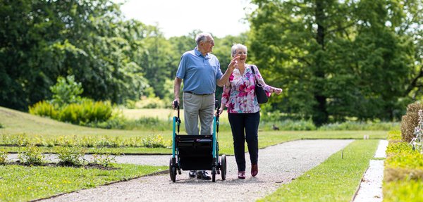 How Can Health Professionals in the UK Improve Public Trust?